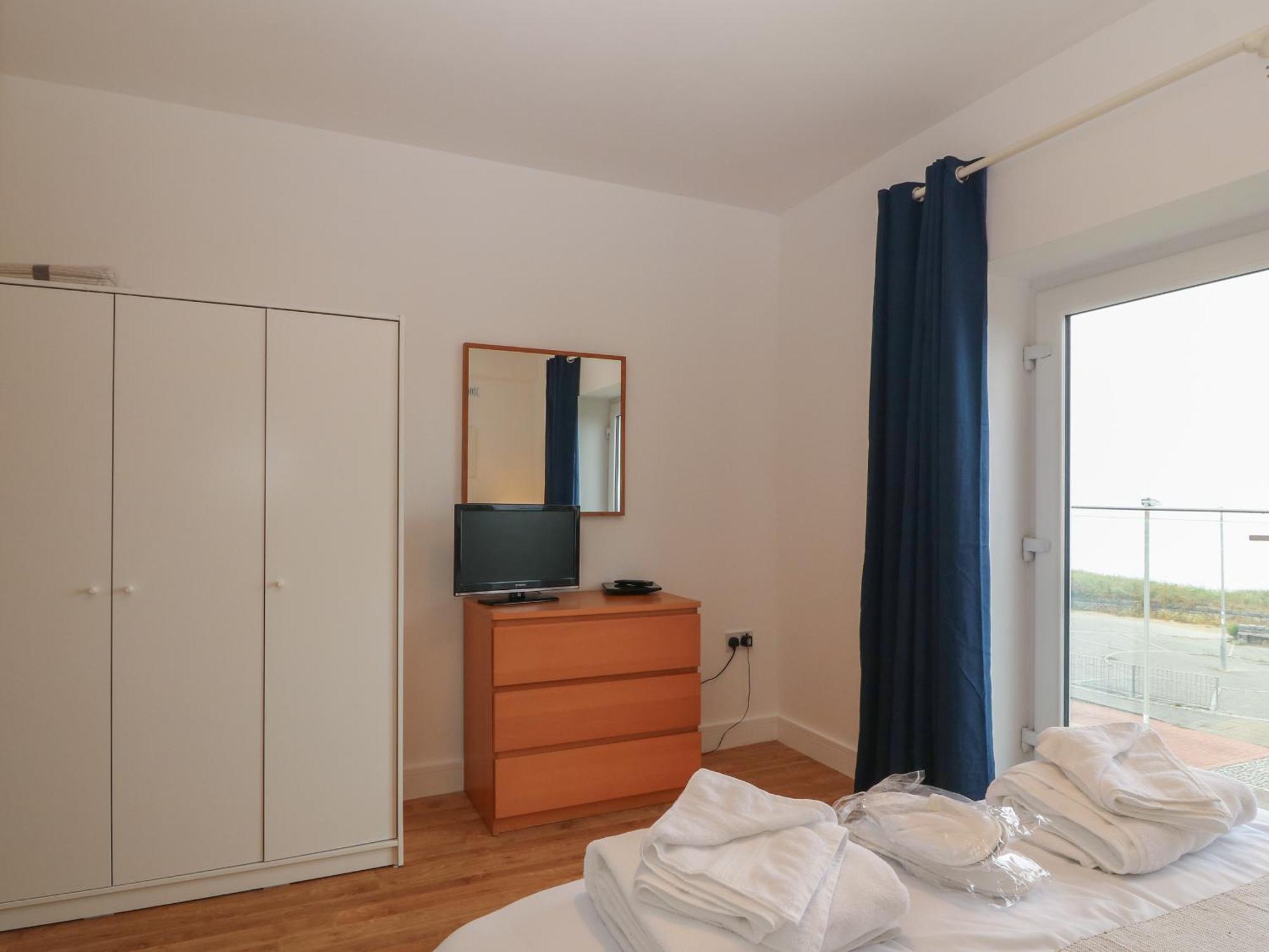 6 West End Point Apartamento Pwllheli Exterior foto