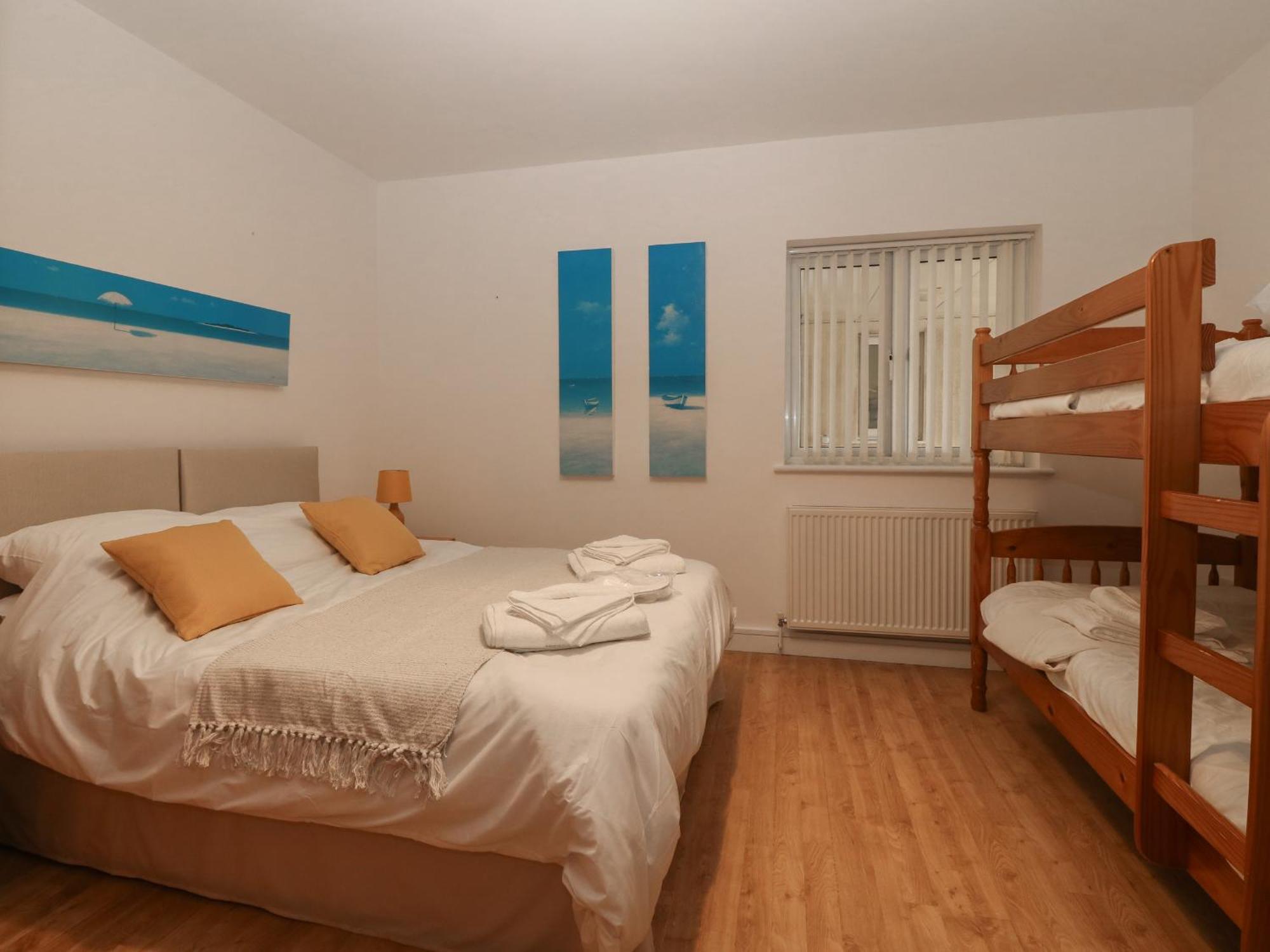 6 West End Point Apartamento Pwllheli Exterior foto